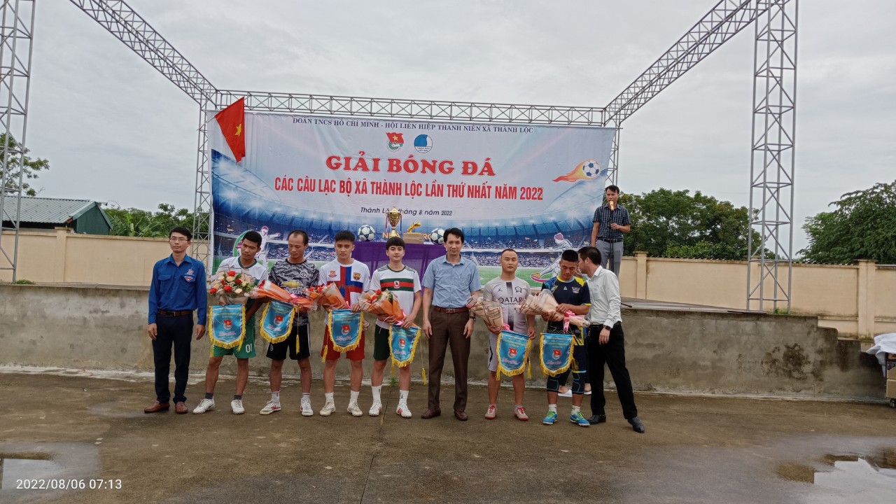 Lễ khi  mạc giải bóng đá  thanh niên xã Thành Lộc lần thứ nhất năm 2022.